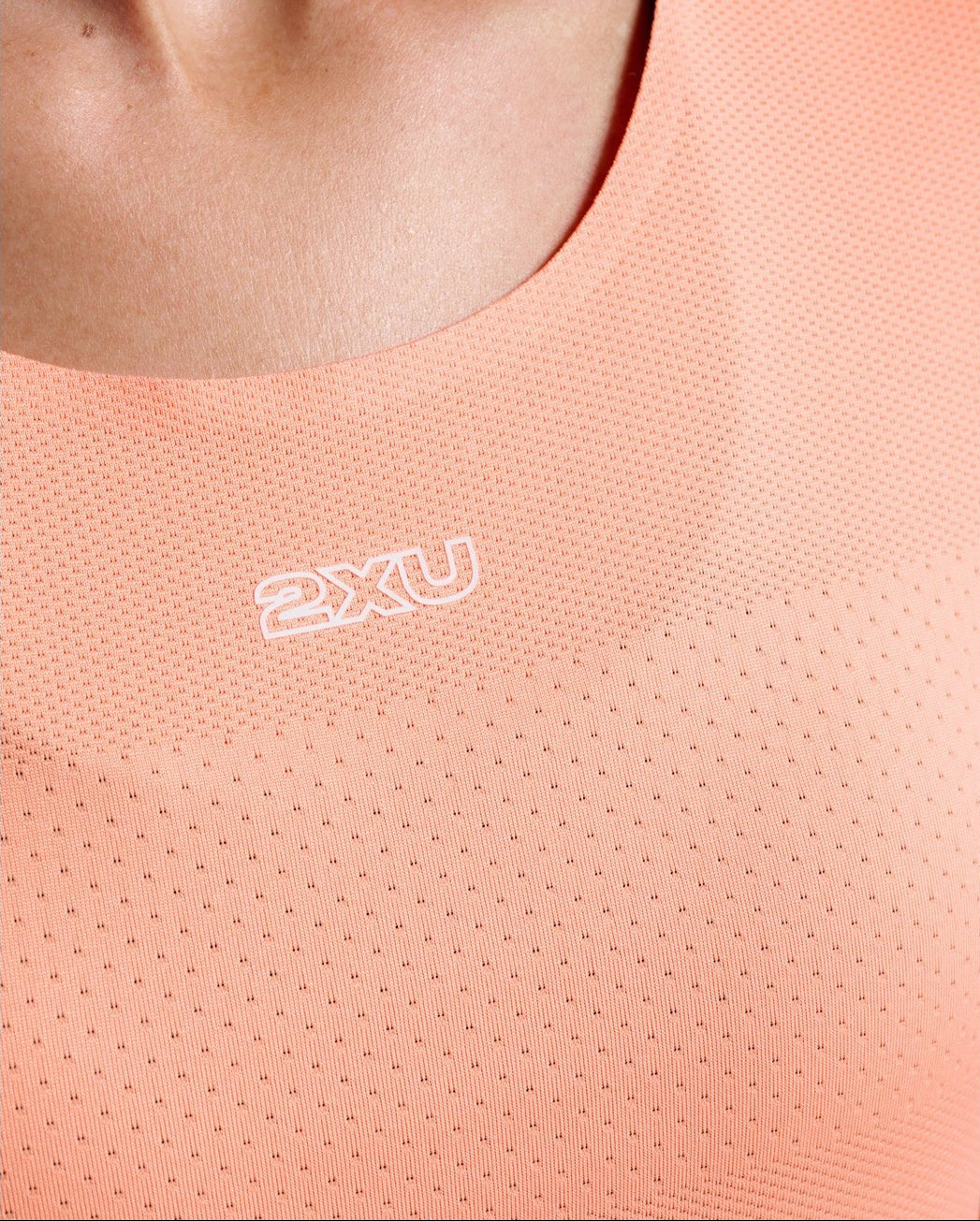 2XU Light Speed Tech Tee - womens - T-shirt - Trek, Trail & Fish NZ